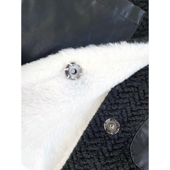 FATE Wool Blend Vest Black Gray White Faux Shearling Leather Vest Size Medium - Picture 5 of 7